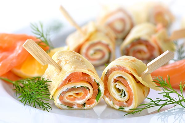 Roulé au saumon et fines herbes Roulé au saumon et fines herbes